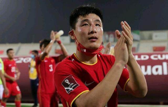 开云体育-武磊不解球迷只骂自己 妻子：他喜欢自己承受压力