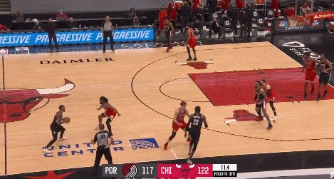 官方网站-11秒6分逆天改命！利拉德44分+压哨绝杀比肩乔丹